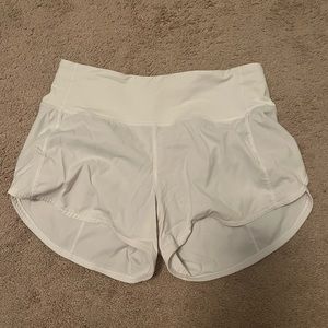 Lululemon speed up mid-rise lined short 4” white size 4
